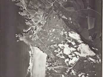 Penhale Dunes aerial image, taken 1946, displaying significantly more bare sand habitat than is present in 2021