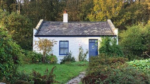Smugglers Cottage, Looe Island