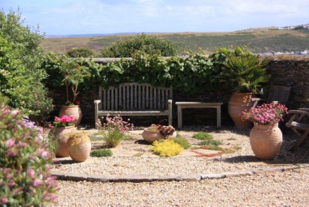 Mediterranean courtyard at Arundell